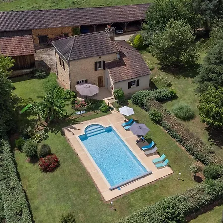 L Aiguillou 度假居 Besse (Dordogne)